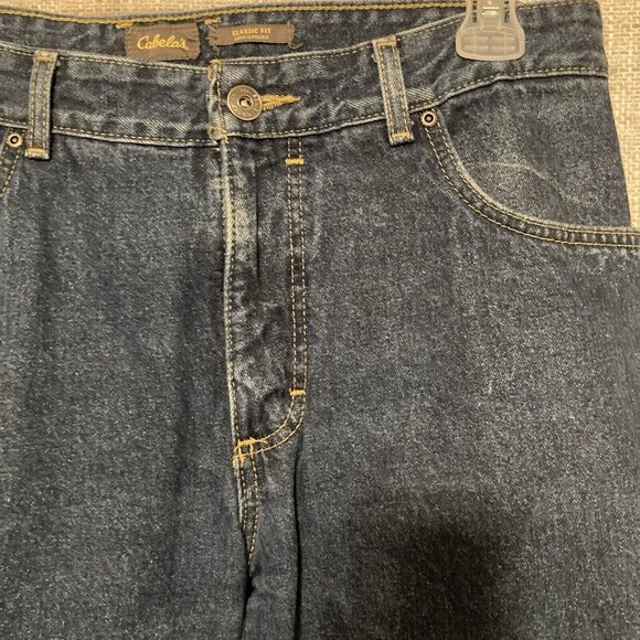 Cabelas Jeans Mens 32x32 Blue Classic Fit Denim Straight Leg 100% Cotton. - Picture 2 of 8